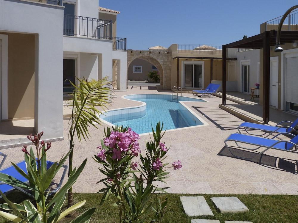 Azure Beach Kíssamos Exteriér fotografie