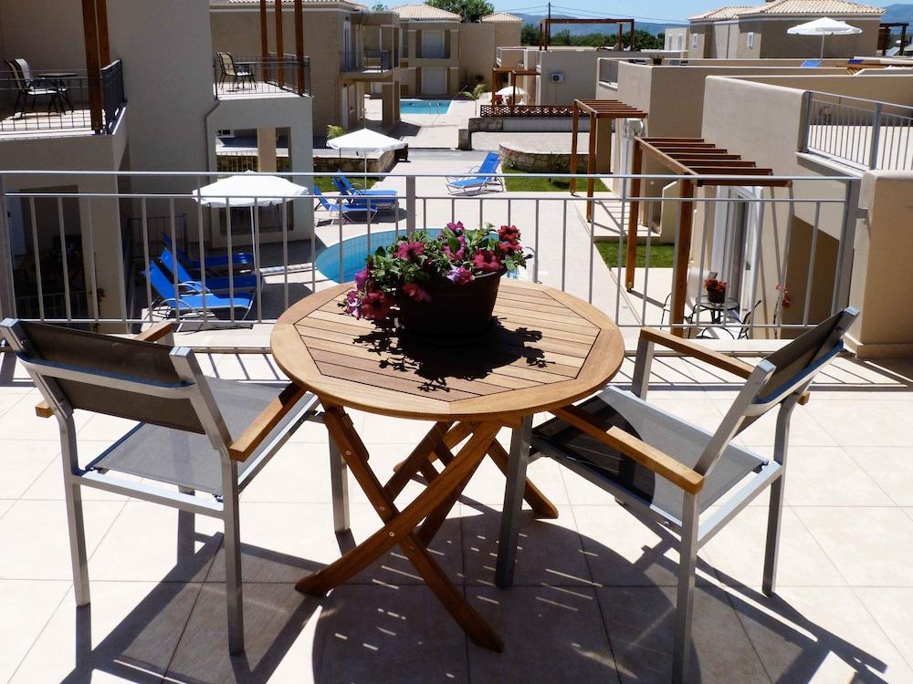Azure Beach Kíssamos Exteriér fotografie